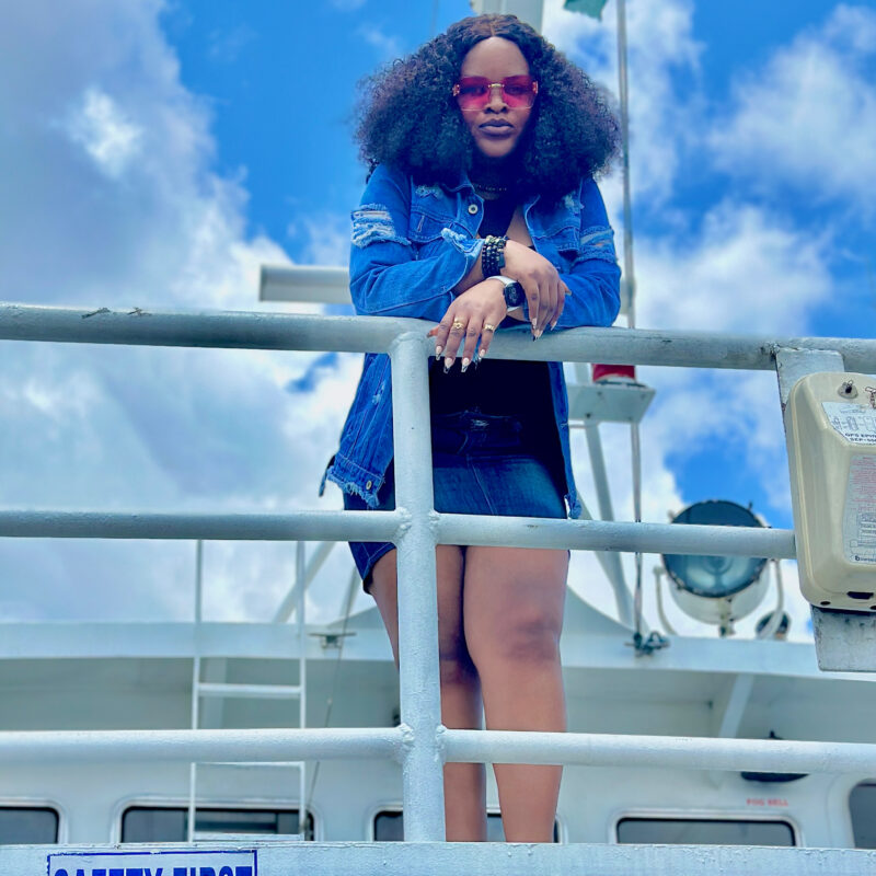 Profile picture of Lizzy Love